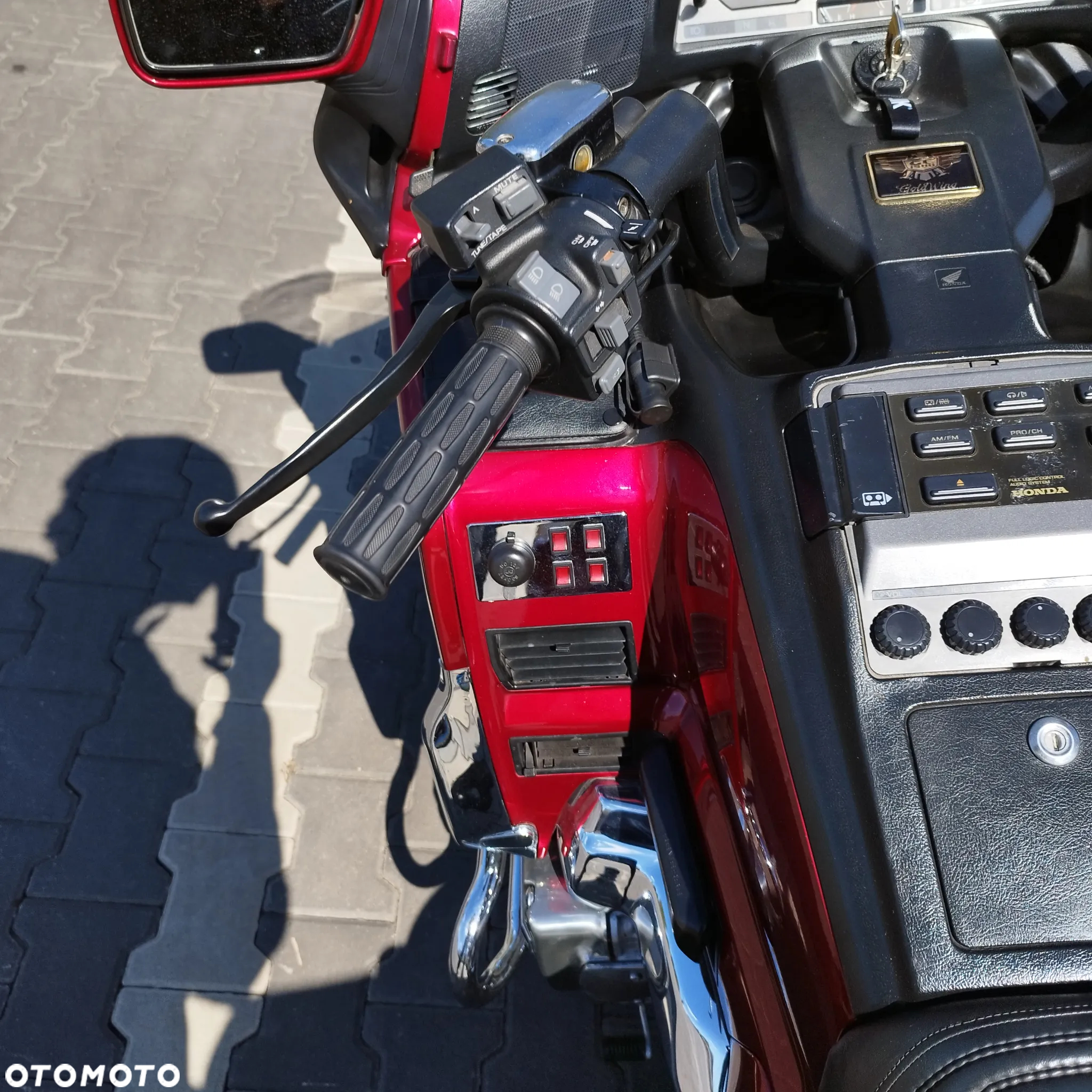 Honda GL - 8