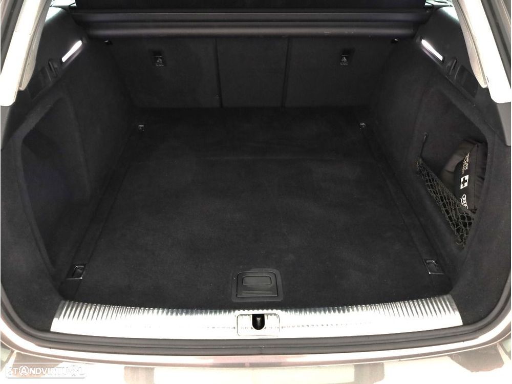 Audi A4 Avant 35 TDI Advanced S tronic - 17