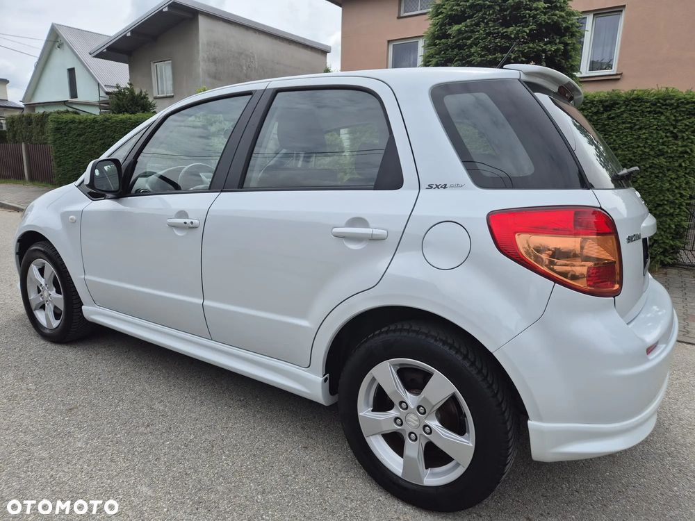 Suzuki SX4 1.6 Premium 2012 - 17