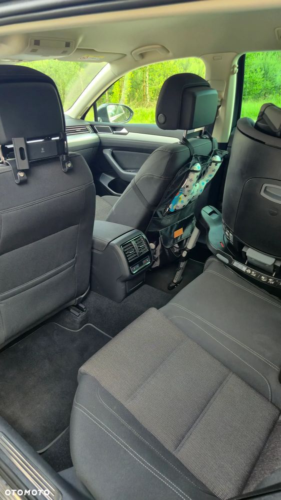 Volkswagen Passat 2.0 TDI BMT Comfortline - 16
