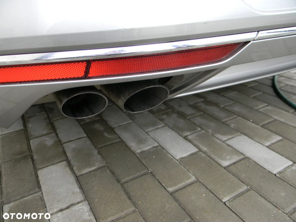 Volkswagen Passat 1.8 TSI BMT Comfortline - 23