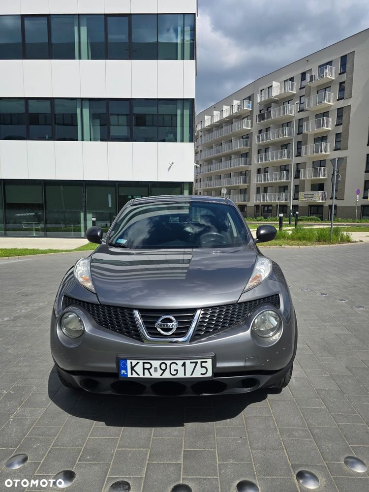 Nissan Juke 1.6 Visia - 11