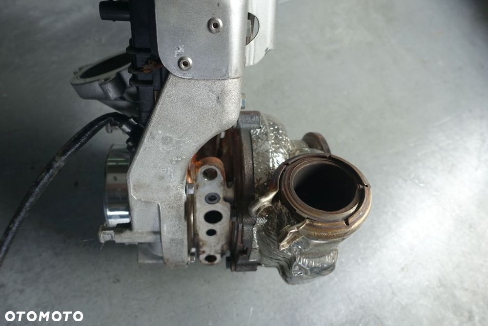 TURBOSPRĘŻARKA AUDI Q7 A8 4.0 TDI  057145654Q - 4