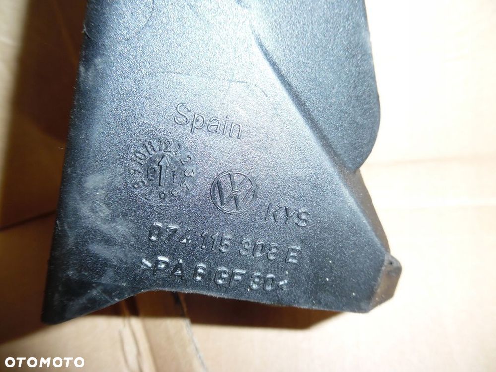 VW T4 2.5TDI 96- WLEW OLEJU DO SILNIKA KOREK WLEWU OLEJU - 4