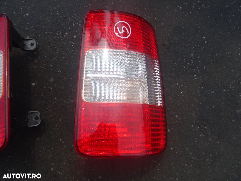Vand Stopuri Volkswagen Caddy 2004-2009 volan pe stanga cod: 2K0945257A - 2