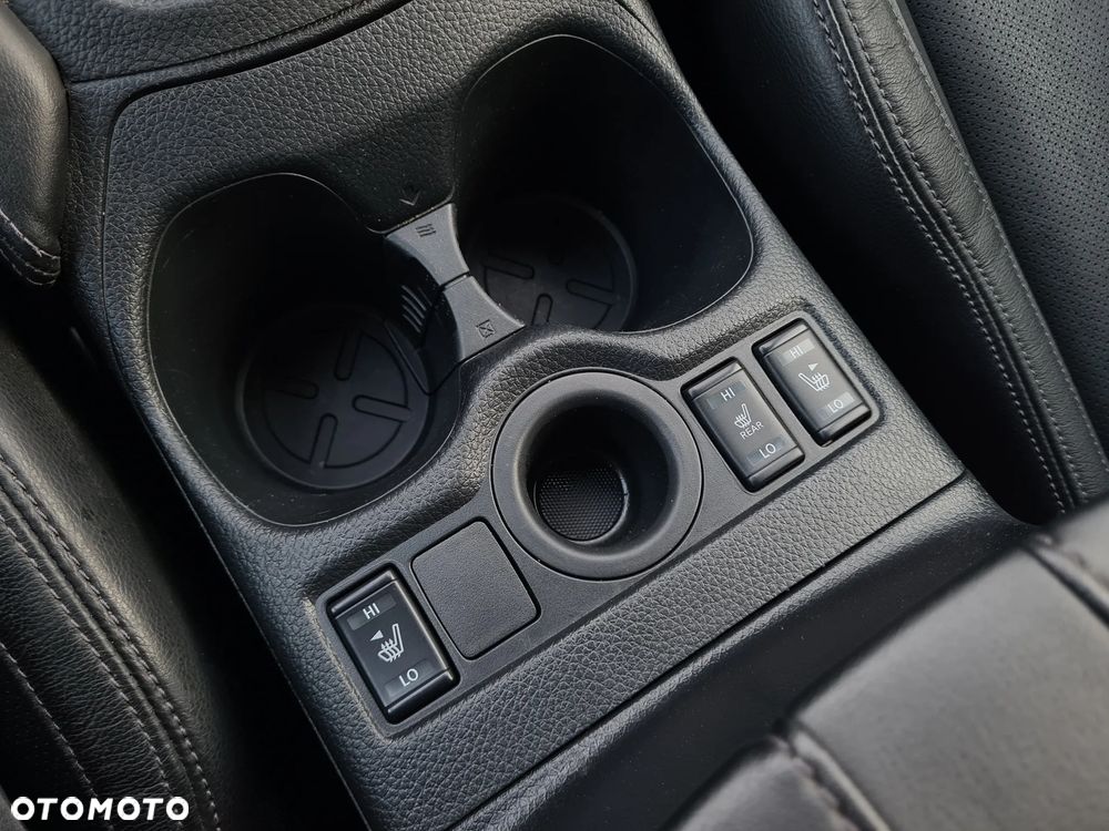 Nissan X-Trail 1.3 DIG-T Tekna 2WD DCT 7os - 20