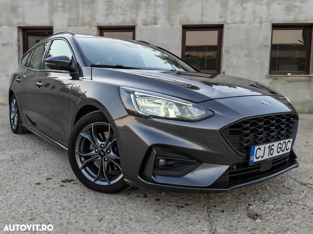 Ford Focus - 1