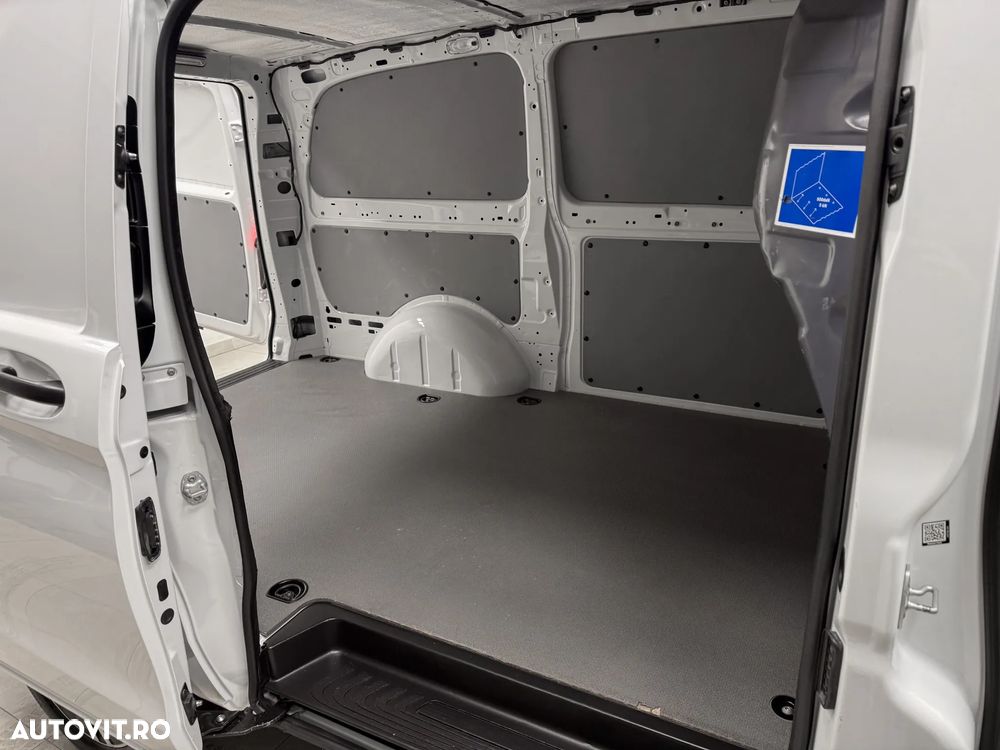 Mercedes-Benz Vito Maxi - 17