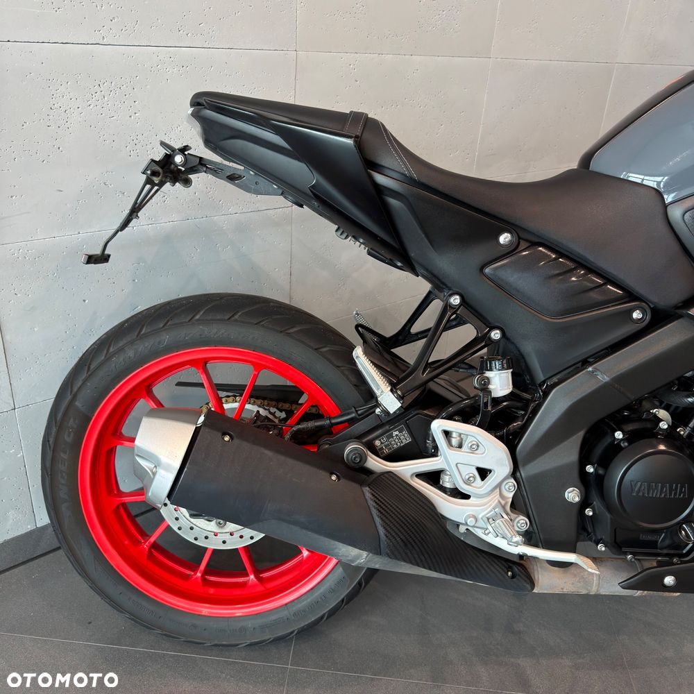 Yamaha MT - 5