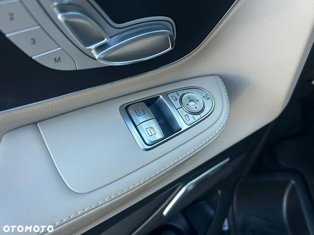 Mercedes-Benz Klasa V 300 d 9G-Tronic Exclusive (ekstra d³) - 12