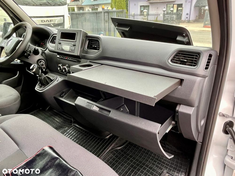 Renault MASTER L4H3 / BEZWYPADKOWY / PIERWSZY WŁAŚCICIEL / SERWIS ASO / VAT 23% / LEASING / KREDYT - 20
