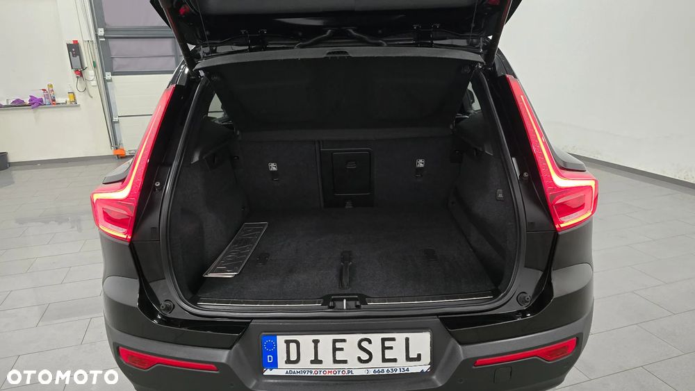 Volvo XC 40 D4 AWD Inscription - 8