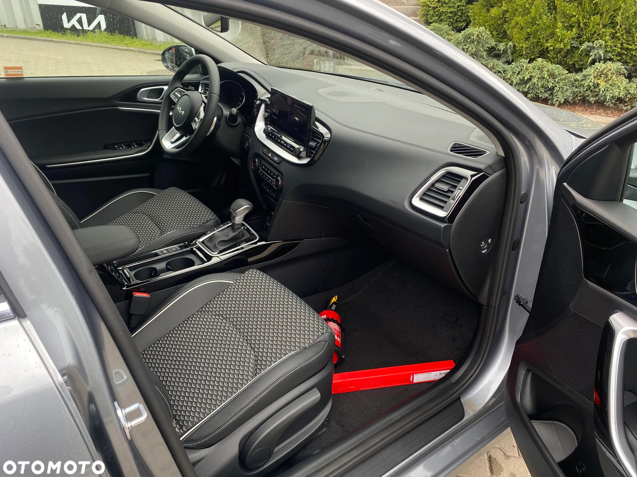 Kia Ceed 1.5 T-GDI Tribute DCT - 13