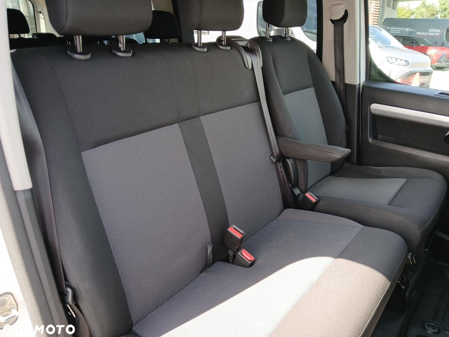Toyota Proace Verso 2.0 D4-D Long Business - 18