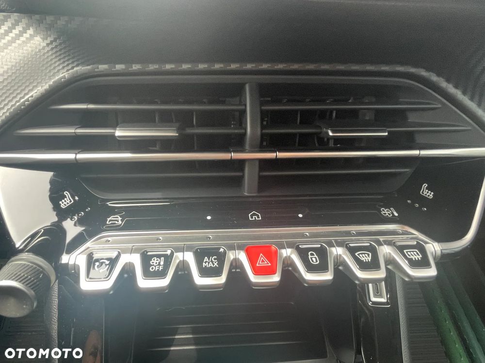 Peugeot 208 1.2 T Style S&S - 11