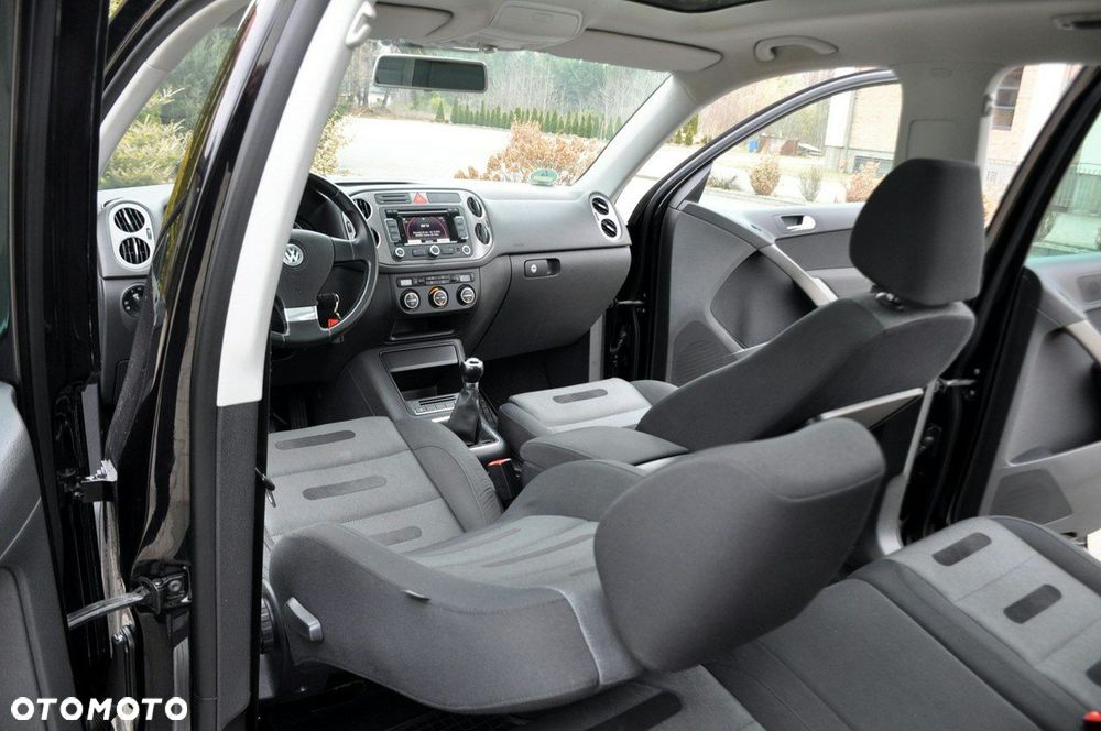 Volkswagen Tiguan - 27