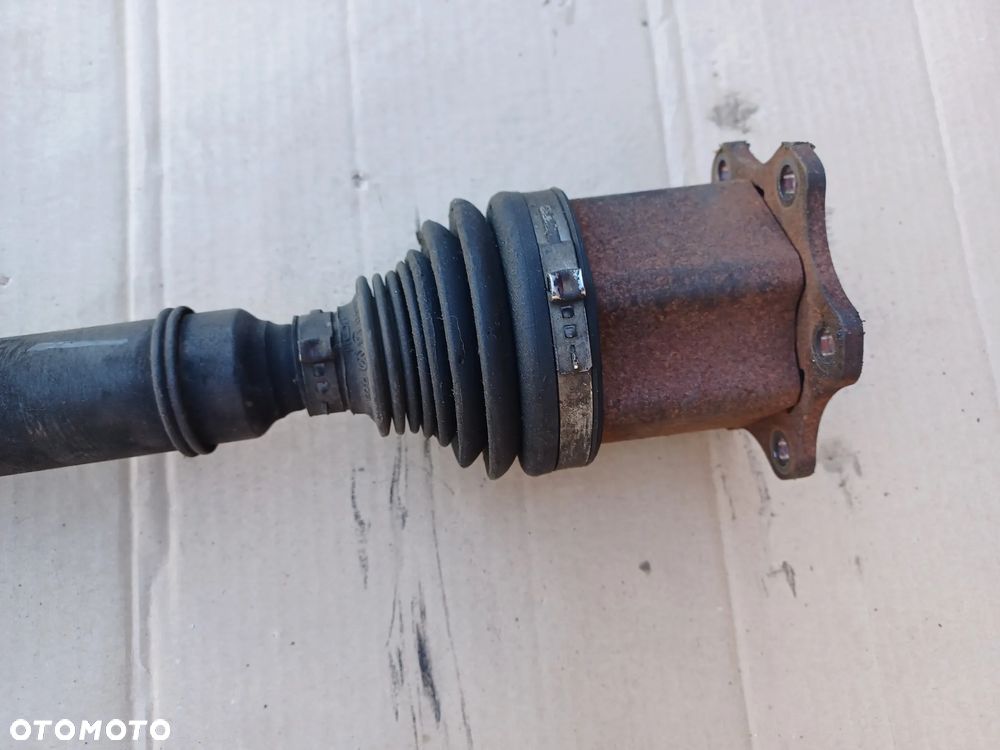 PÓŁOŚ PRAWA VW GOLF VI DSG 1K0407272HR - 2