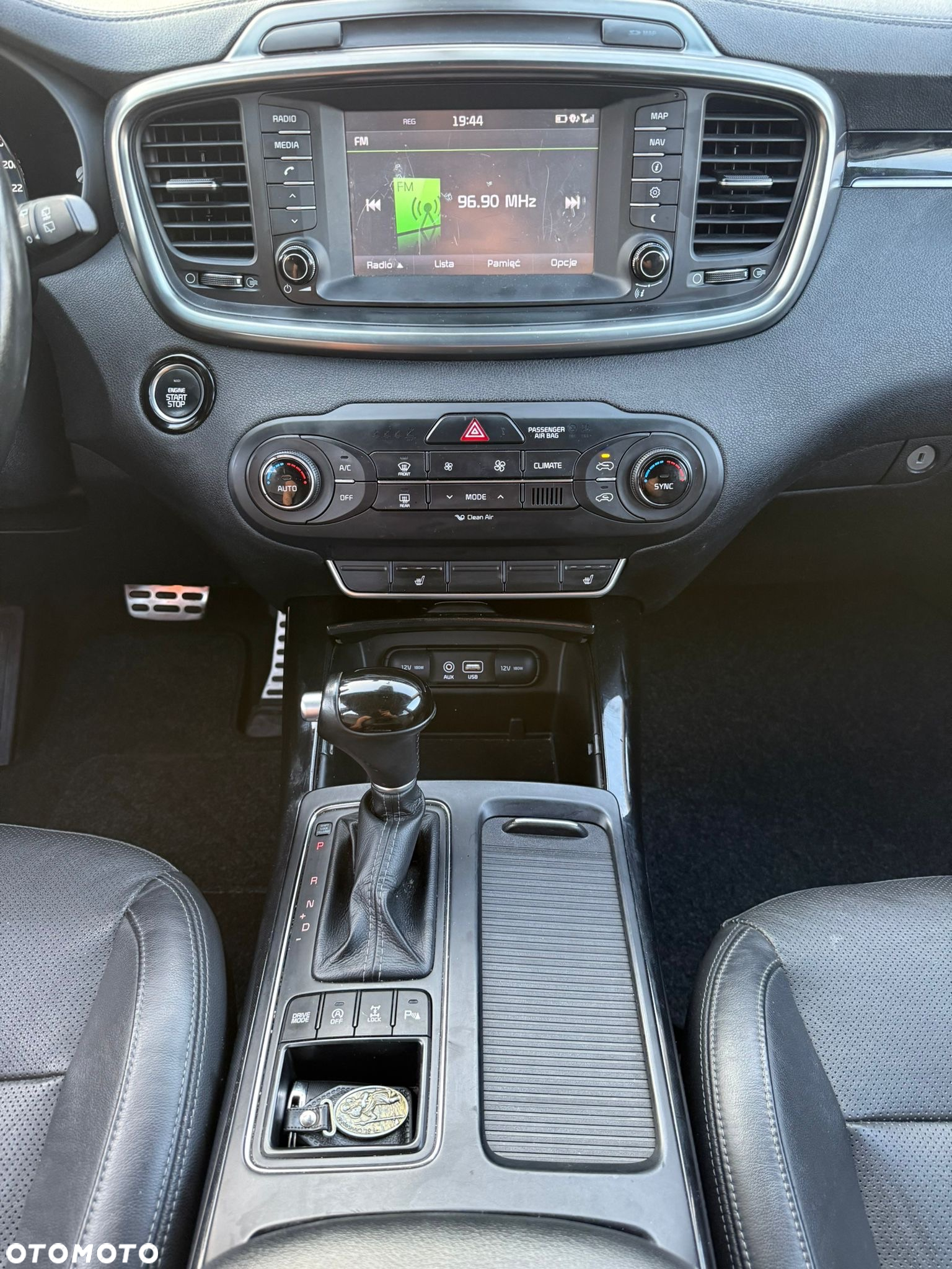 Kia Sorento 2.2 CRDI XL - 28