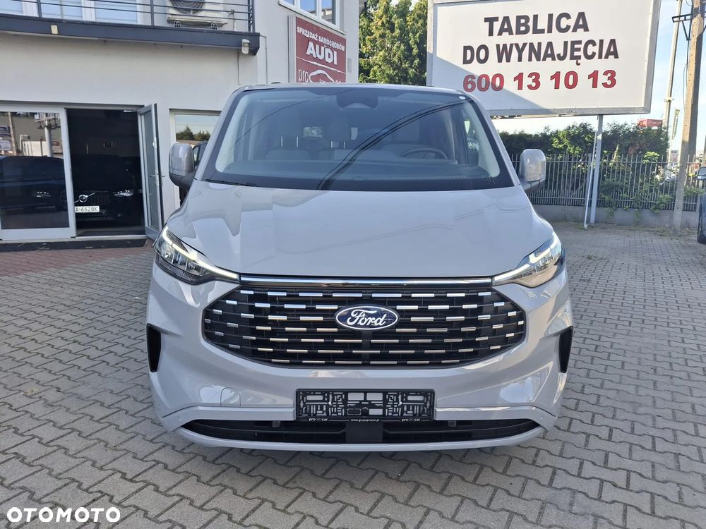 Ford Tourneo Custom 320 L2H1 VA Autm TitaniumX - 2