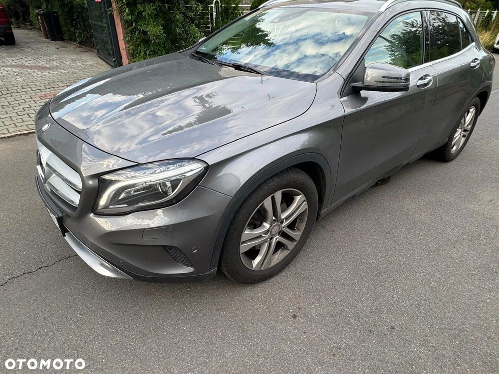 Mercedes-Benz GLA 250 4-Matic - 2