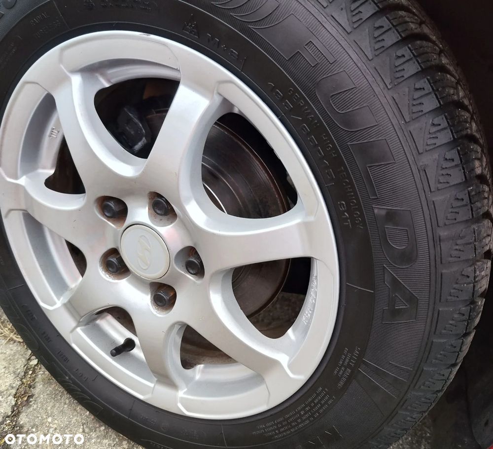 Hyundai ix20 1.4 Trend - 27