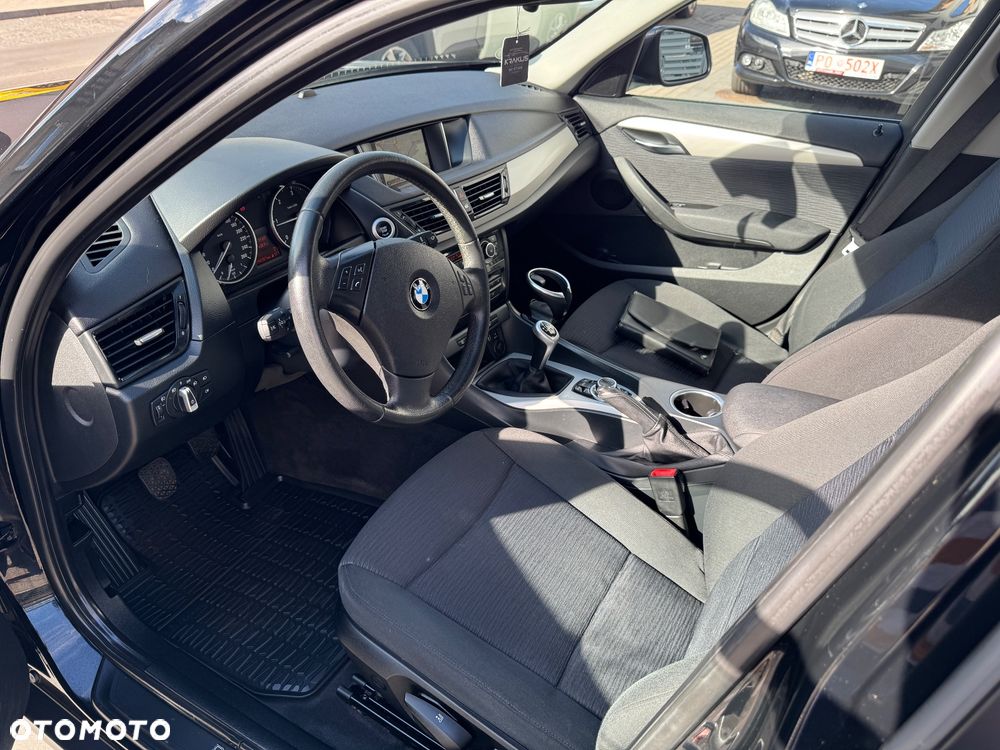 BMW X1 sDrive18d xLine - 6