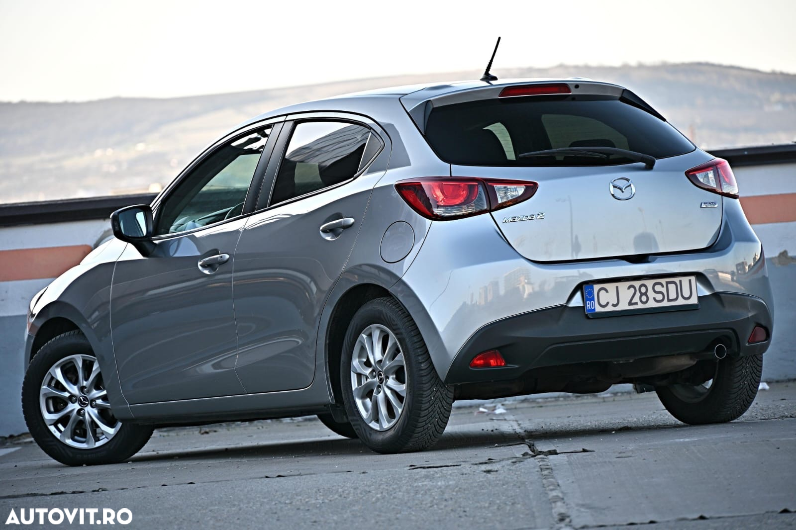 Mazda 2 CD105 Attraction - 4
