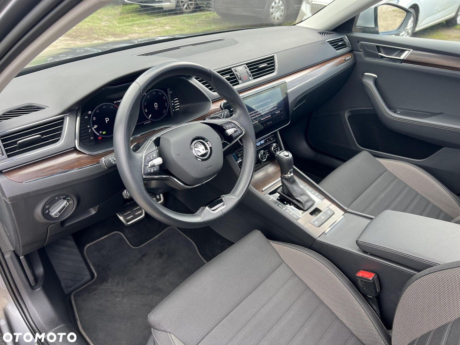 Skoda Superb 2.0 TDI SCR 4x4 Scout DSG - 22