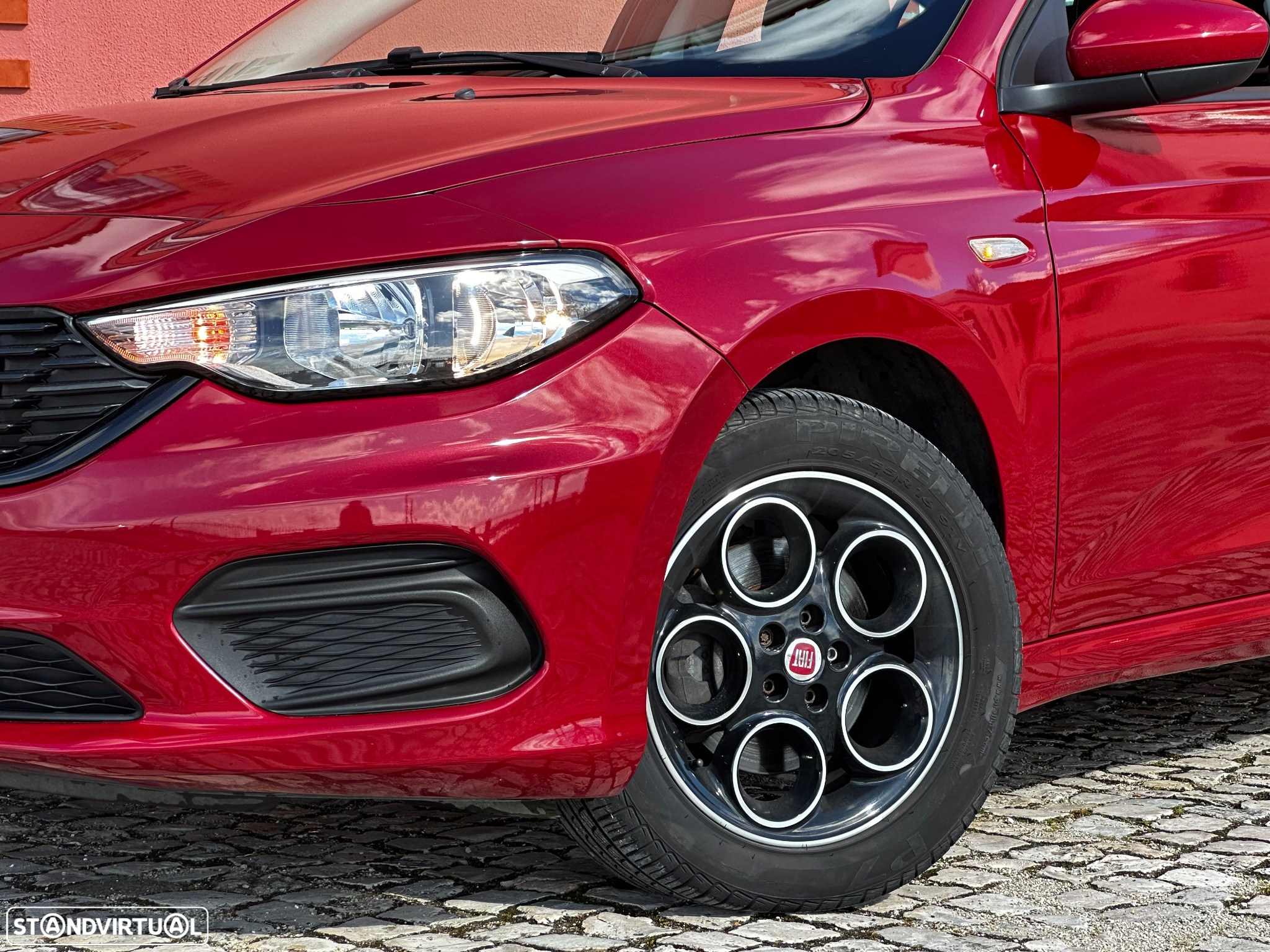 Fiat Tipo 1.6 M-Jet Easy - 2