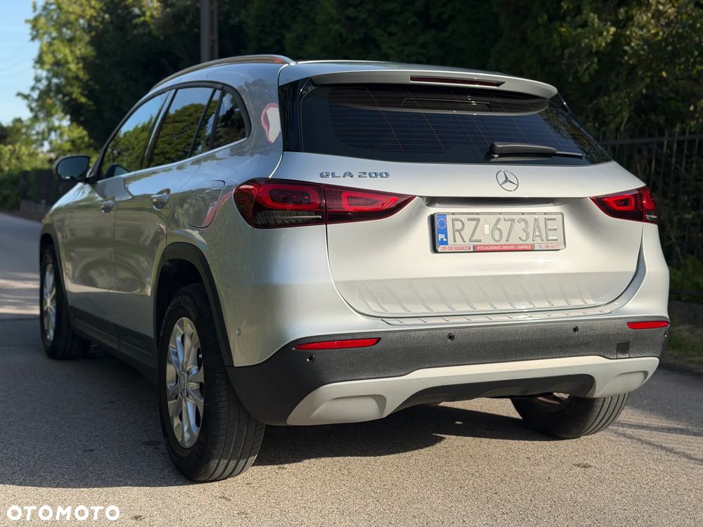 Mercedes-Benz GLA 200 Style - 6