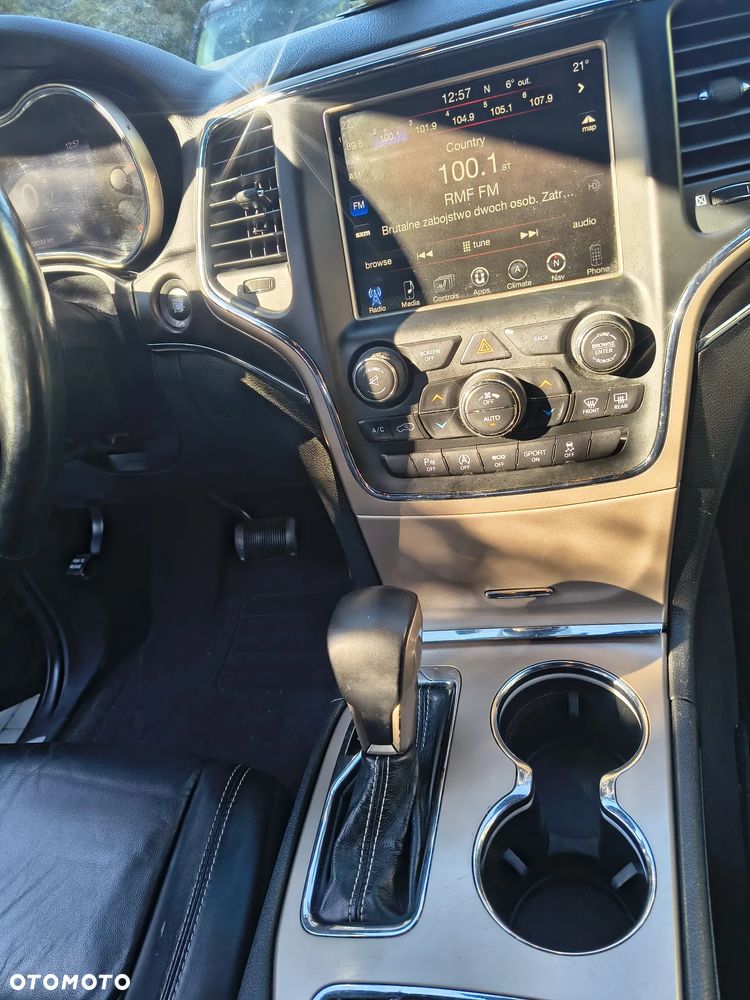 Jeep Grand Cherokee - 8