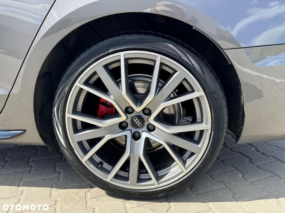 Audi A4 40 TDI Quattro S Line S tronic - 11