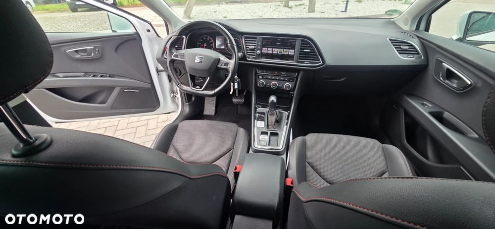 Seat Leon 1.4 TSI FR S&S DSG - 36