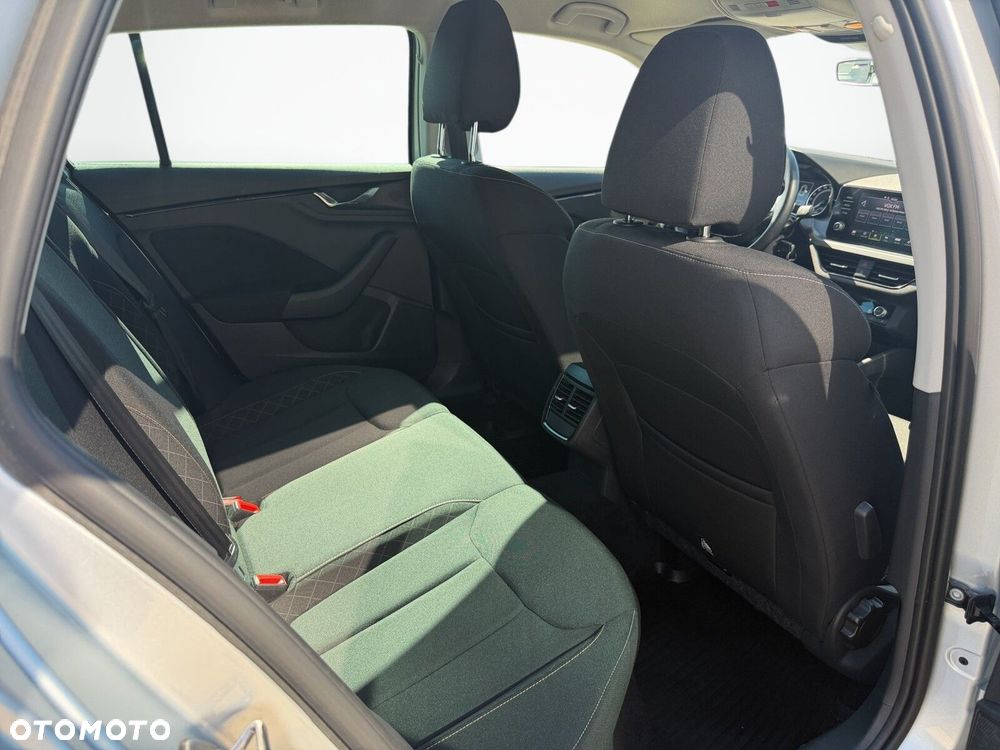 Skoda Scala 1.5 TSI Ambition DSG - 36