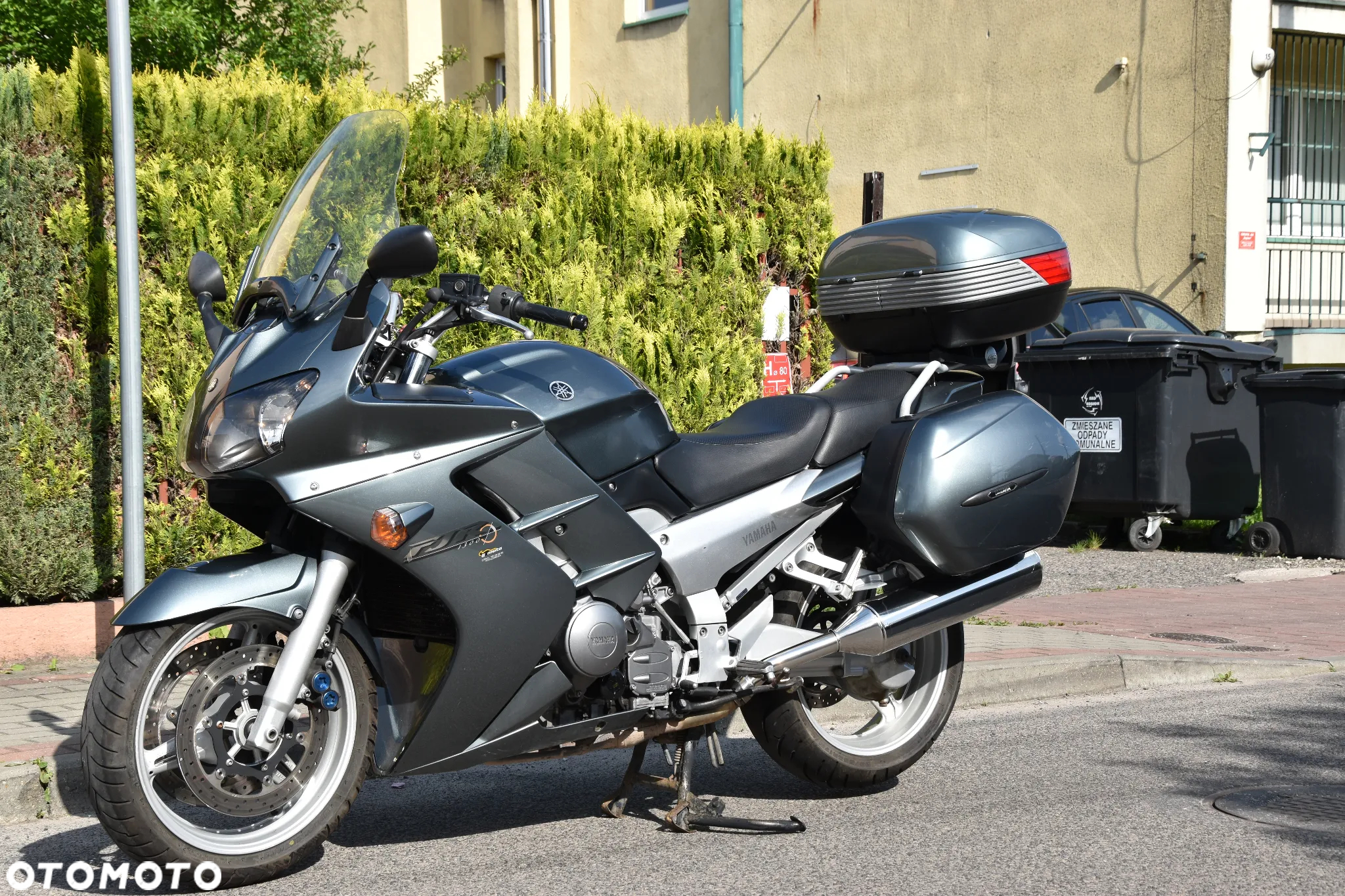 Yamaha FJR - 3