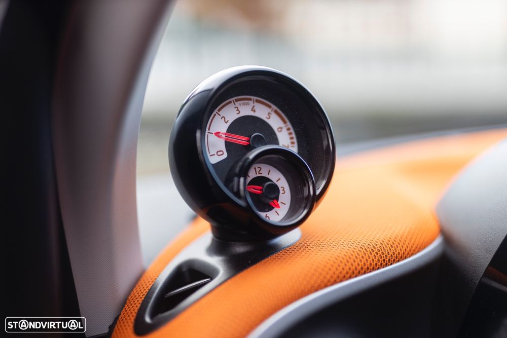 Smart ForTwo Coupé 1.0 mhd Passion 71 Softouch - 11