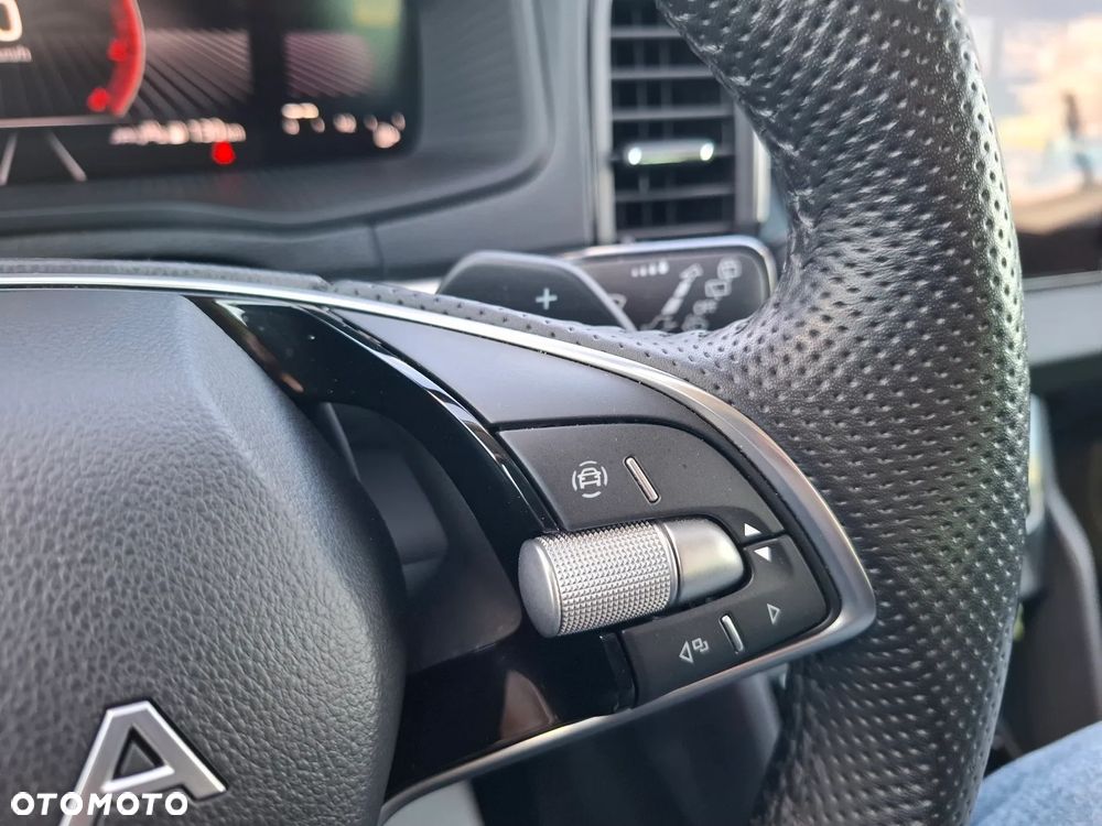 Skoda Karoq 1.5 TSI ACT Selection DSG - 18