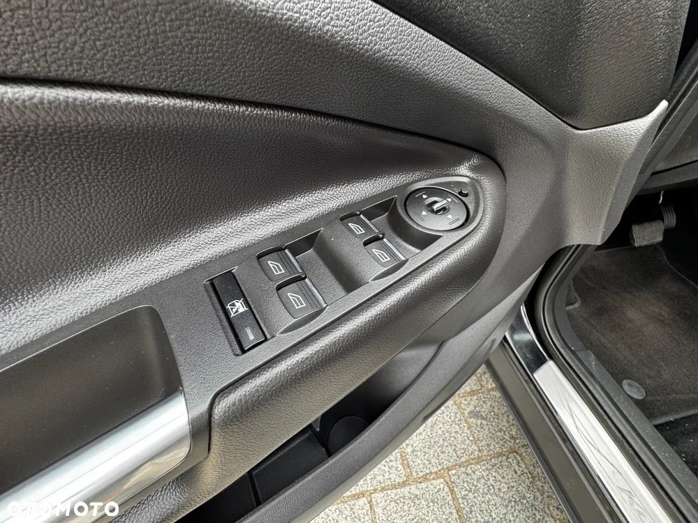 Ford Kuga 2.0 TDCi 4x4 SYNC - 19