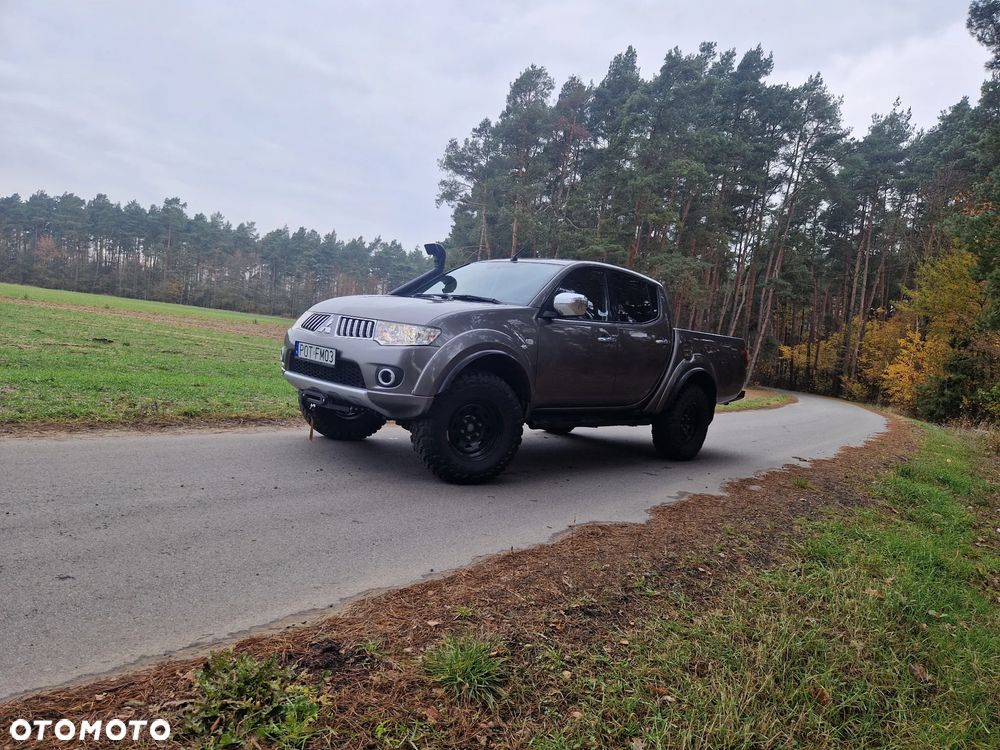 Mitsubishi L200 2.5 DID DC Intense (6air) Safety HP - 12