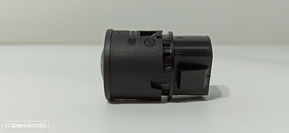 INSERIR INTERRUPTOR DE PARADA RENAULT MEGANE IV BERLINA 5P EXPERIENCE - 4