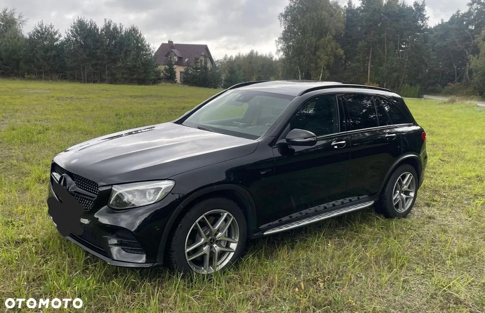 Mercedes-Benz GLC - 1