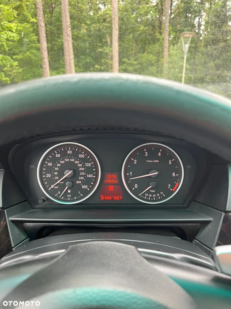 BMW Seria 5 550i Sport-Aut - 19