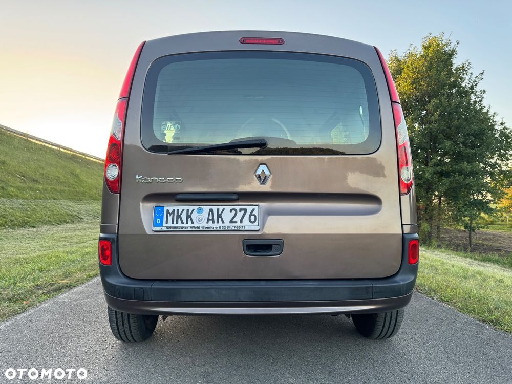 Renault Kangoo 1.6 16V 105 Luxe - 17