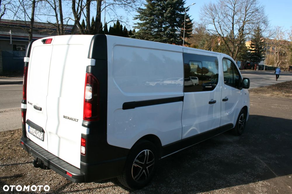 Renault TRAFIC - 6