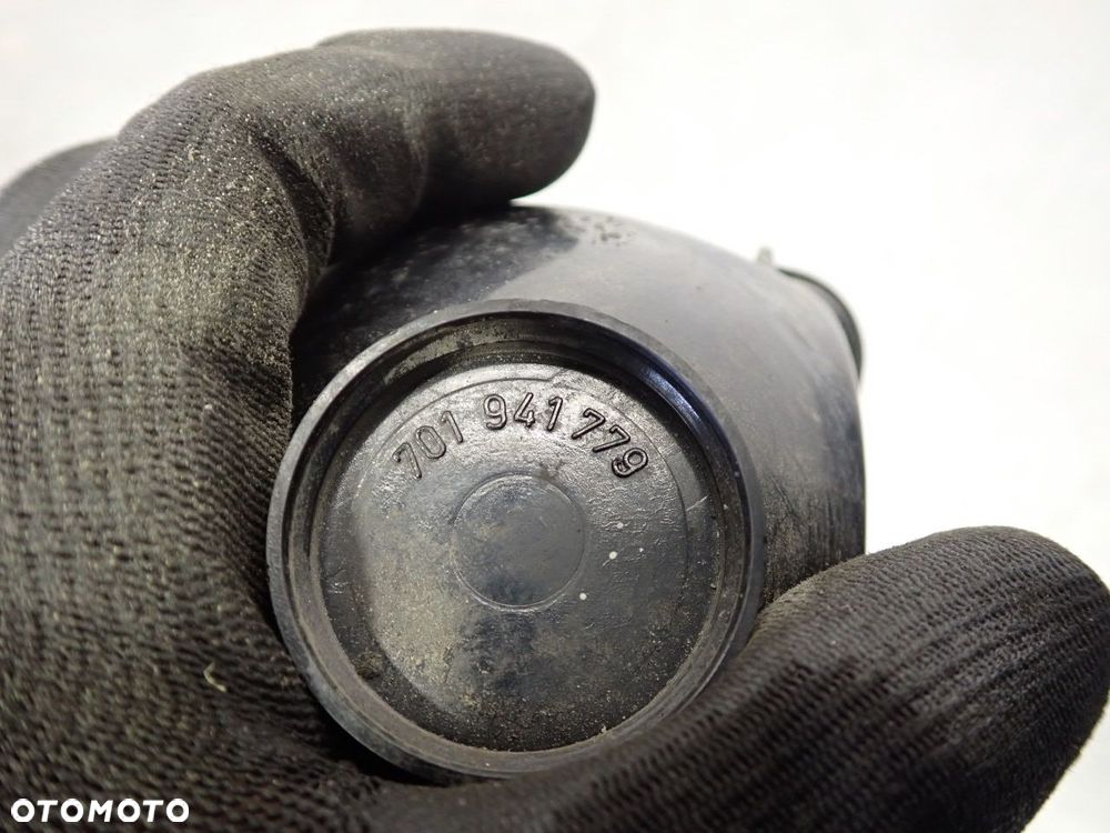 ODBLASK ZDERZAKA LEWY TYŁ VOLKSWAGEN T4  701941779 - 6