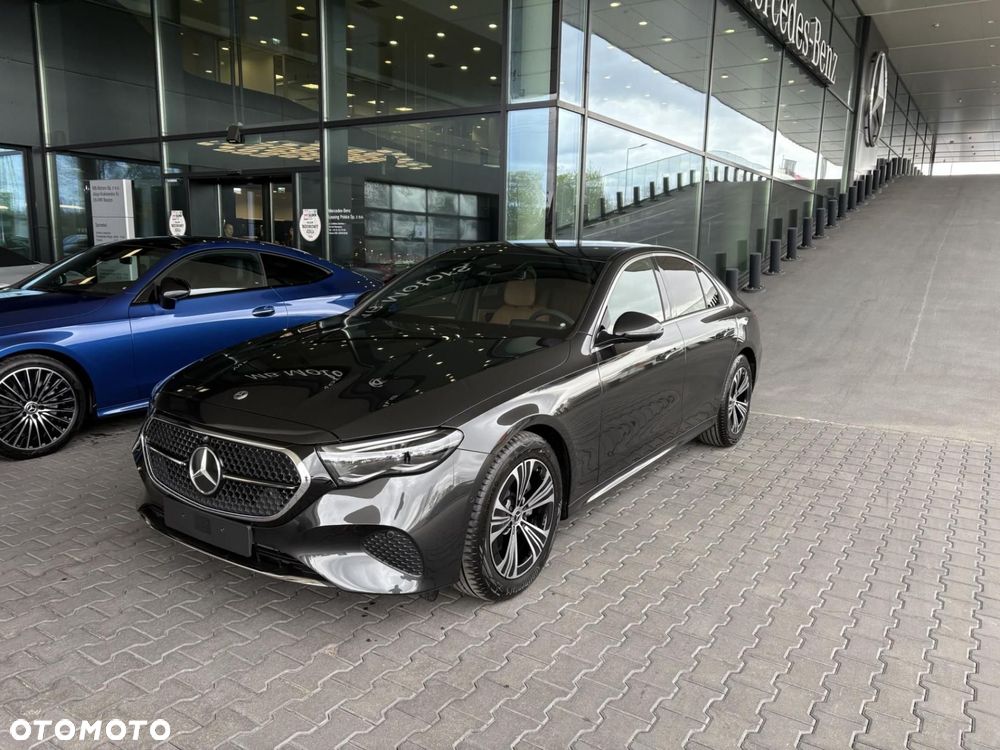 Mercedes-Benz Klasa E - 2