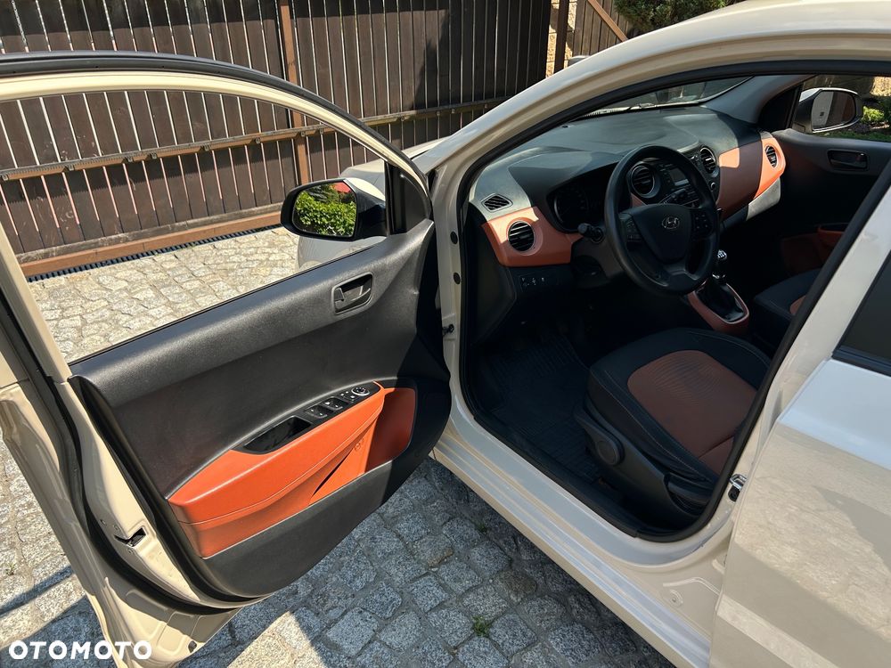 Hyundai i10 - 18