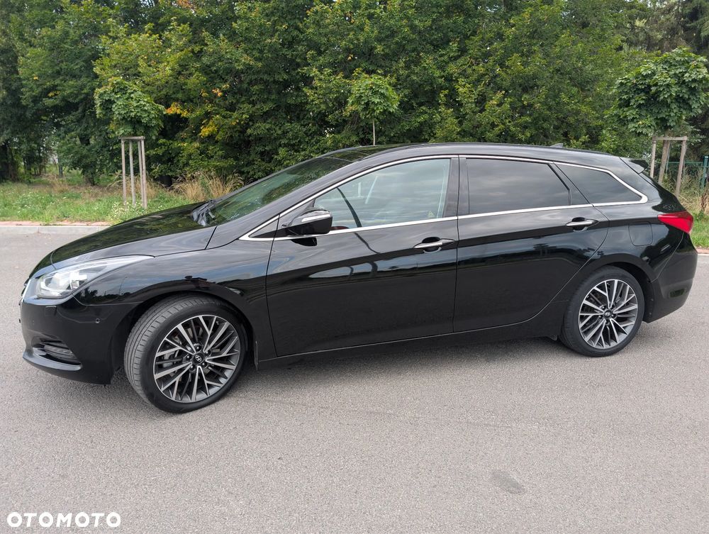 Hyundai i40 Kombi 1.7 CRDi Premium - 8