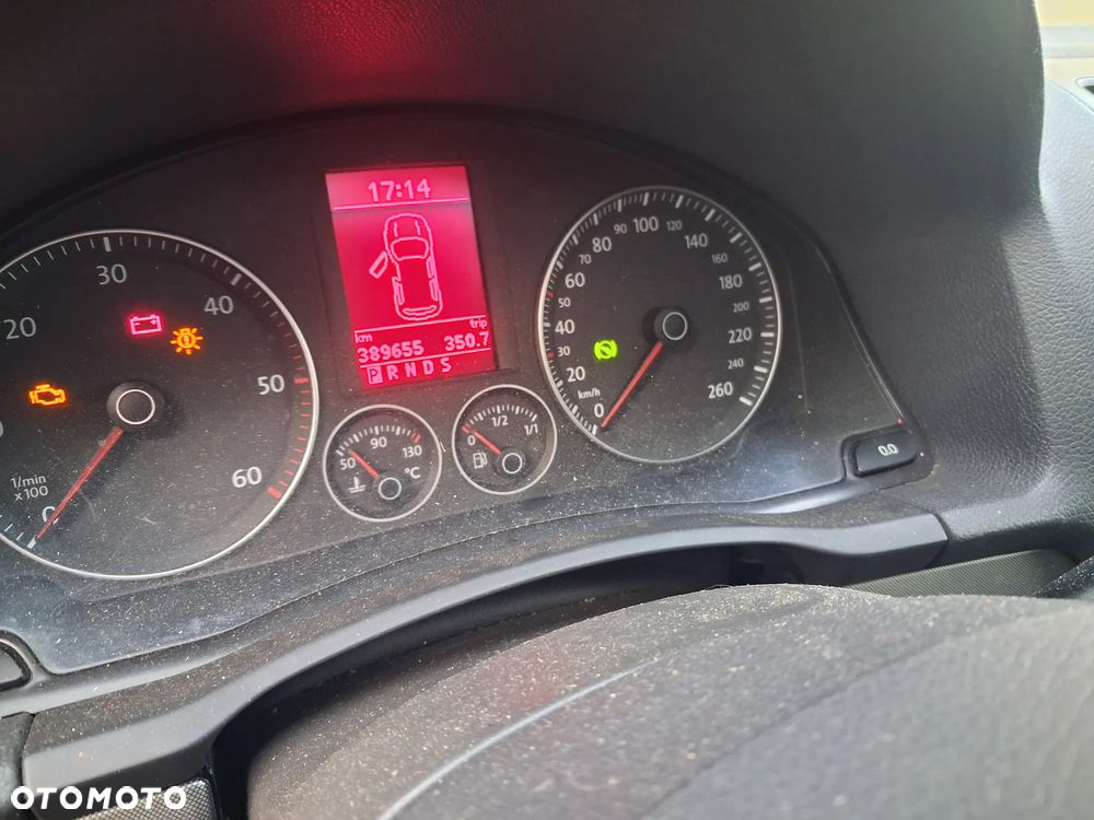 Volkswagen Golf 2.0 TDI Sportline DSG - 13