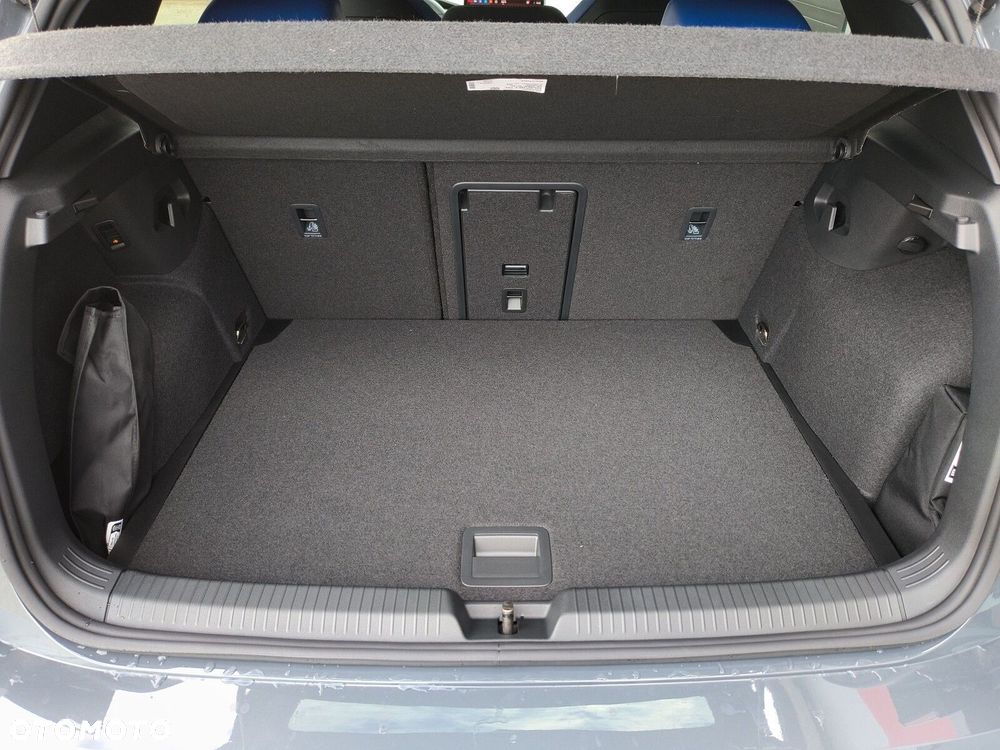 Volkswagen Golf 2.0 TSI 4Motion R DSG - 37